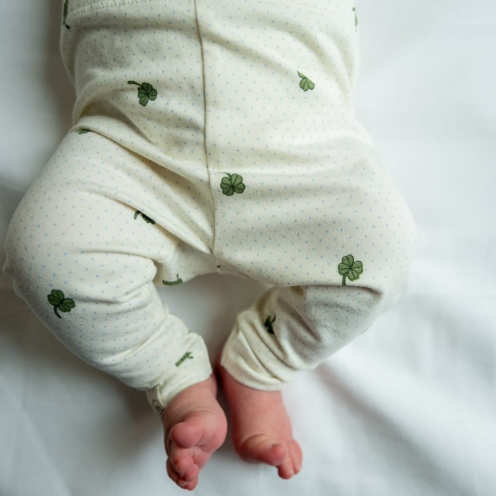 That's Mine Elois leggings - Specks of luck - 48% Organic cotton / 47% Modal / 5% Elastan Buy Leggings||Bukser & shorts||personale||Basics here.