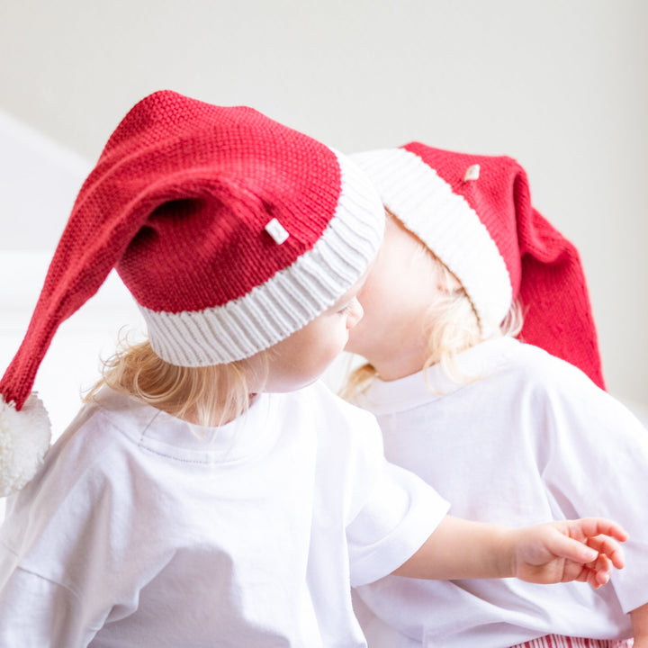 That's Mine Alvie christmas hat - Red - 100% Organic cotton Buy Nyheder||Alle||personale||alt minus sløjfe||mette-sale||Jul 2025||Adventsgaver here.