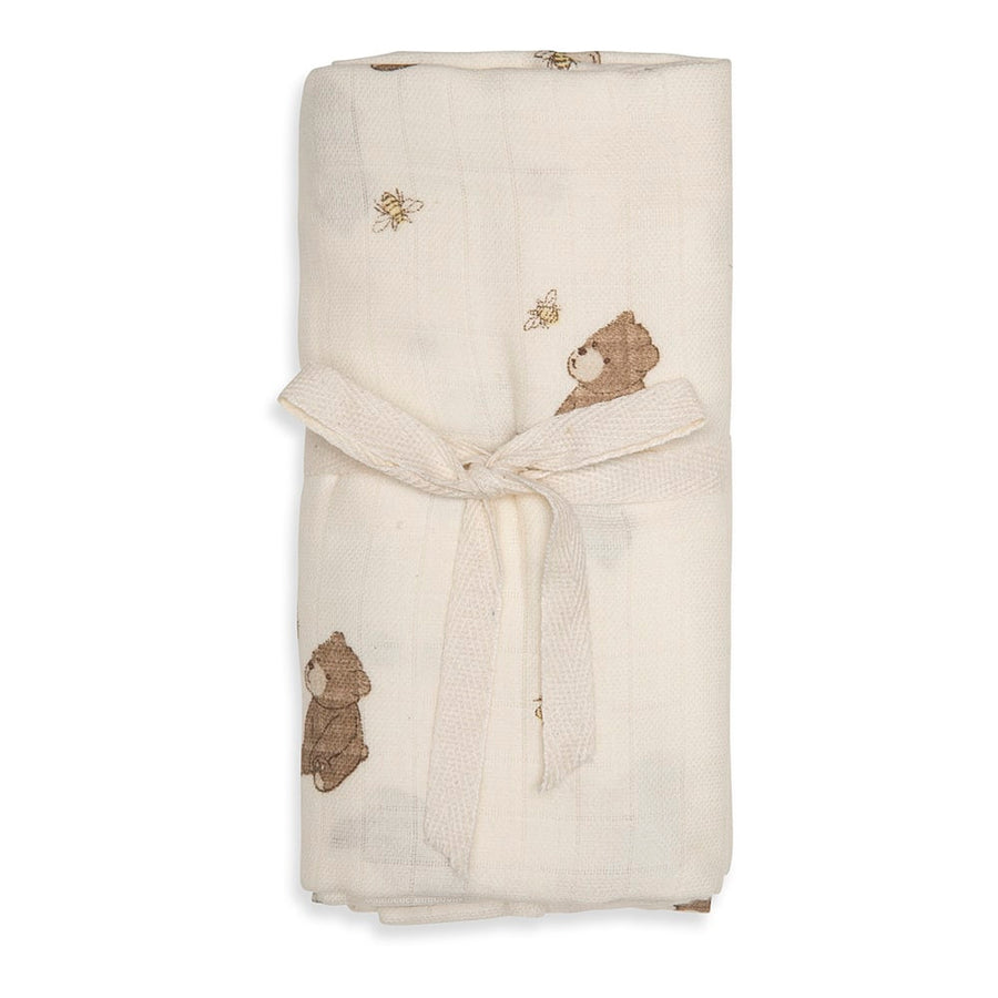 That's Mine Jana muslin swaddle - Bees and bears - 100% Organic cotton Buy Amning & pusletid||Pusle||Babysvøb||Alle||Favoritter||personale||Bees and bears||Basics til de små here.